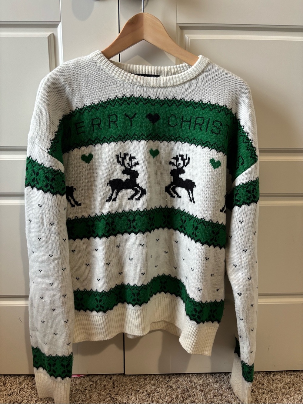Simplee Apparel Green and White Reindeer Crewneck Sweater-Medium